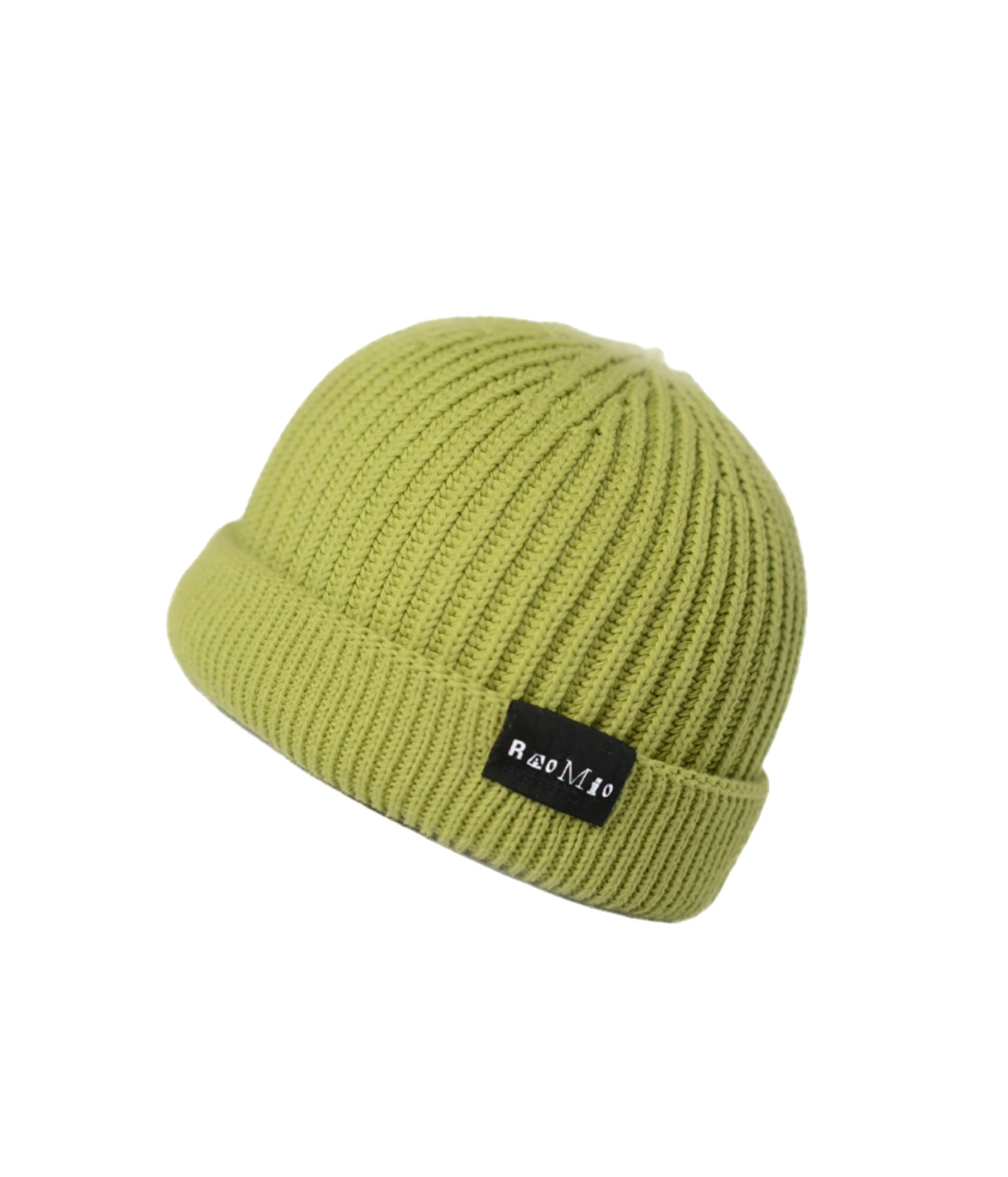 Fresh light green organic cotton beanie, perfect for a sustainable and stylish accessory.