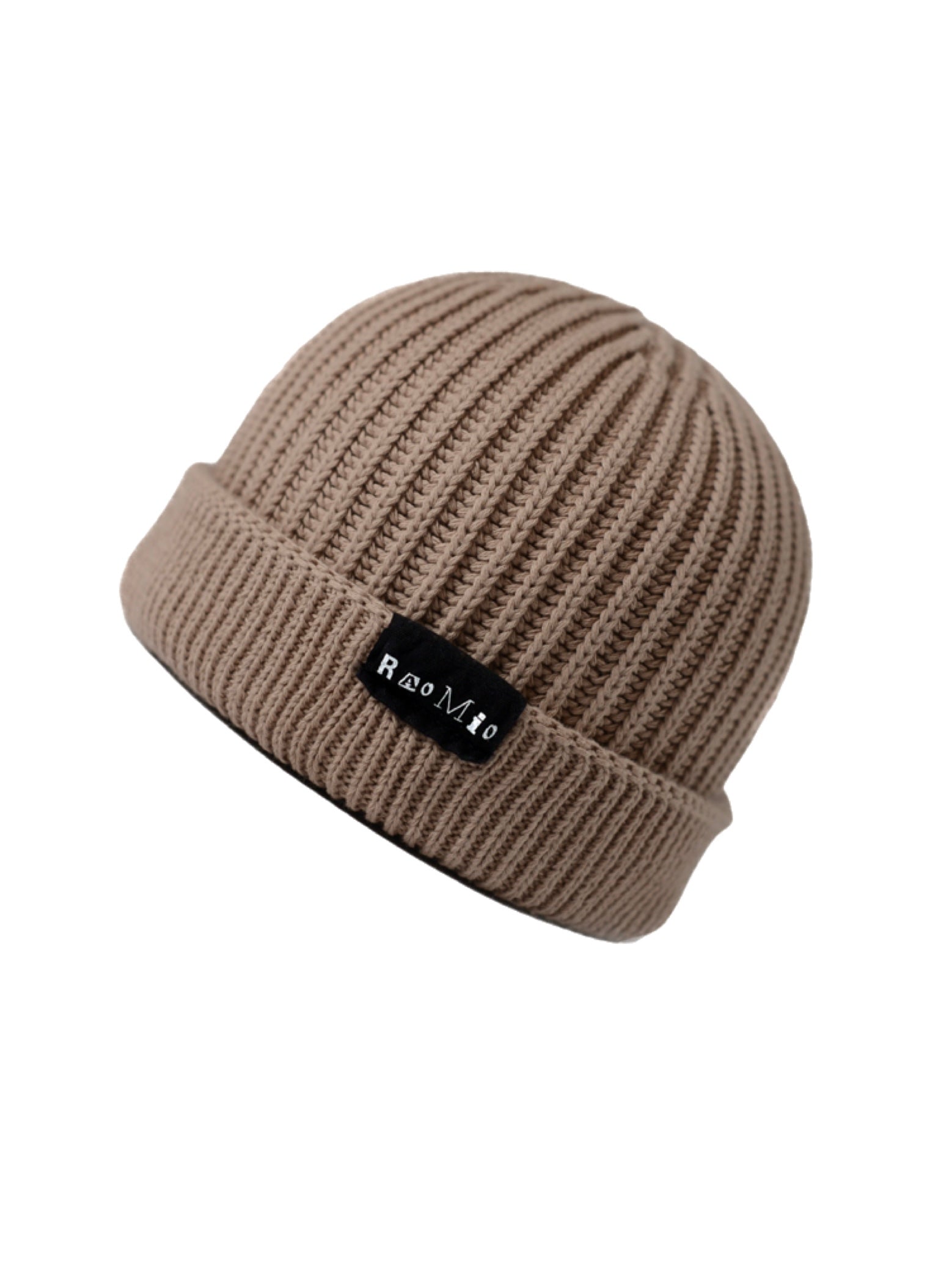 Unisex natural 100% cotton beanie featuring the Raomio logo, designed for comfort and sustainability.
